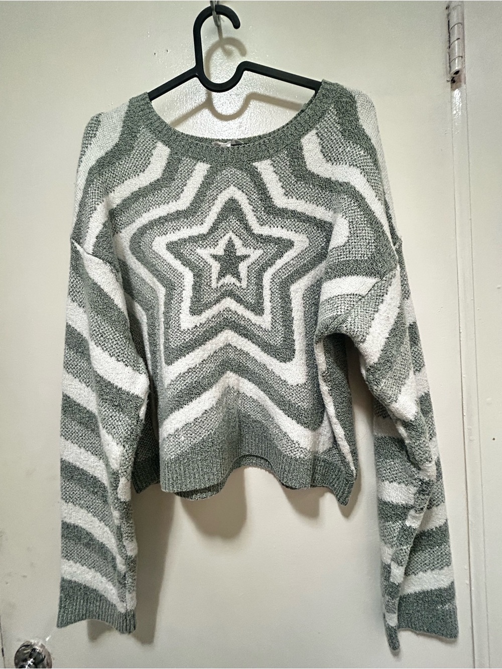 No Boundaries Star-Pattern Crewneck Sweater in Gray and White